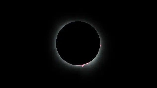 April's total solar eclipse pictured at totality.