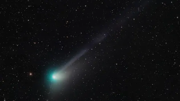 Cometa C/2022 E3 poate fi văzută cu ochii liberi