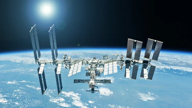 La basura espacial es un grave problema que ha encendido las alertas entre la comunidad científica. ¿Dónde irá a parar la EEI?