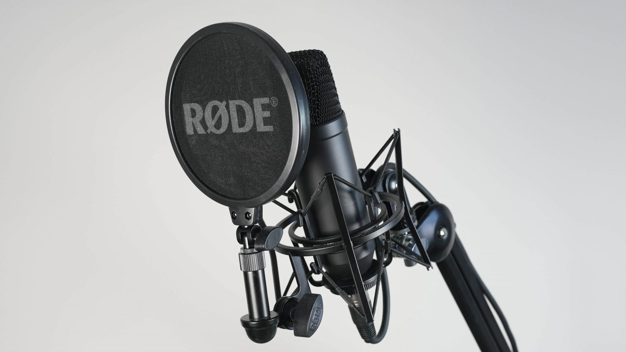 Types Of Microphones: Choosing The Right Mic For Your Sound Needs
