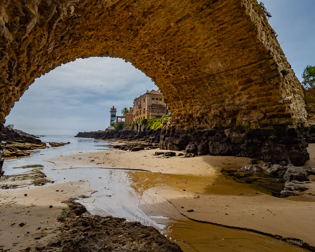 Low Tide by the Old Bridge nr 2