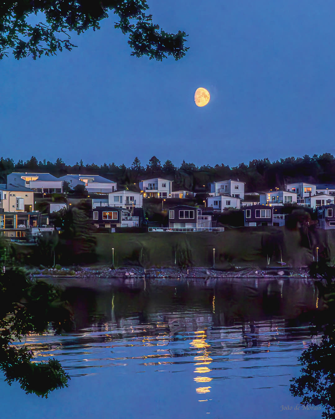 Moon rising at Sunset