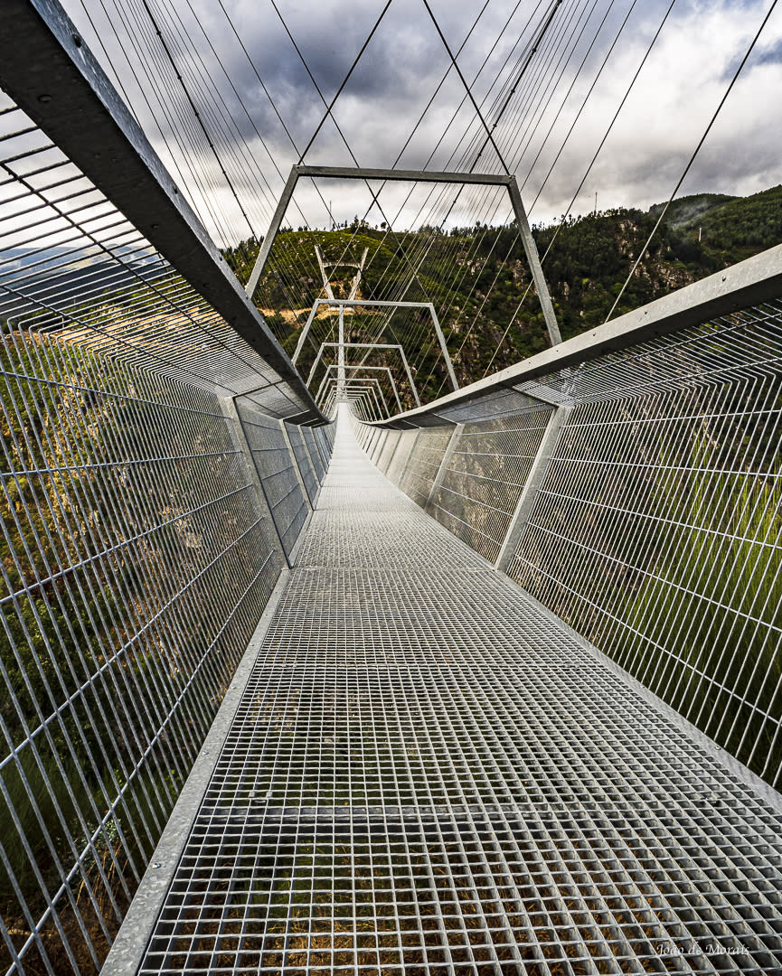 Arouca Bridge: the passageway