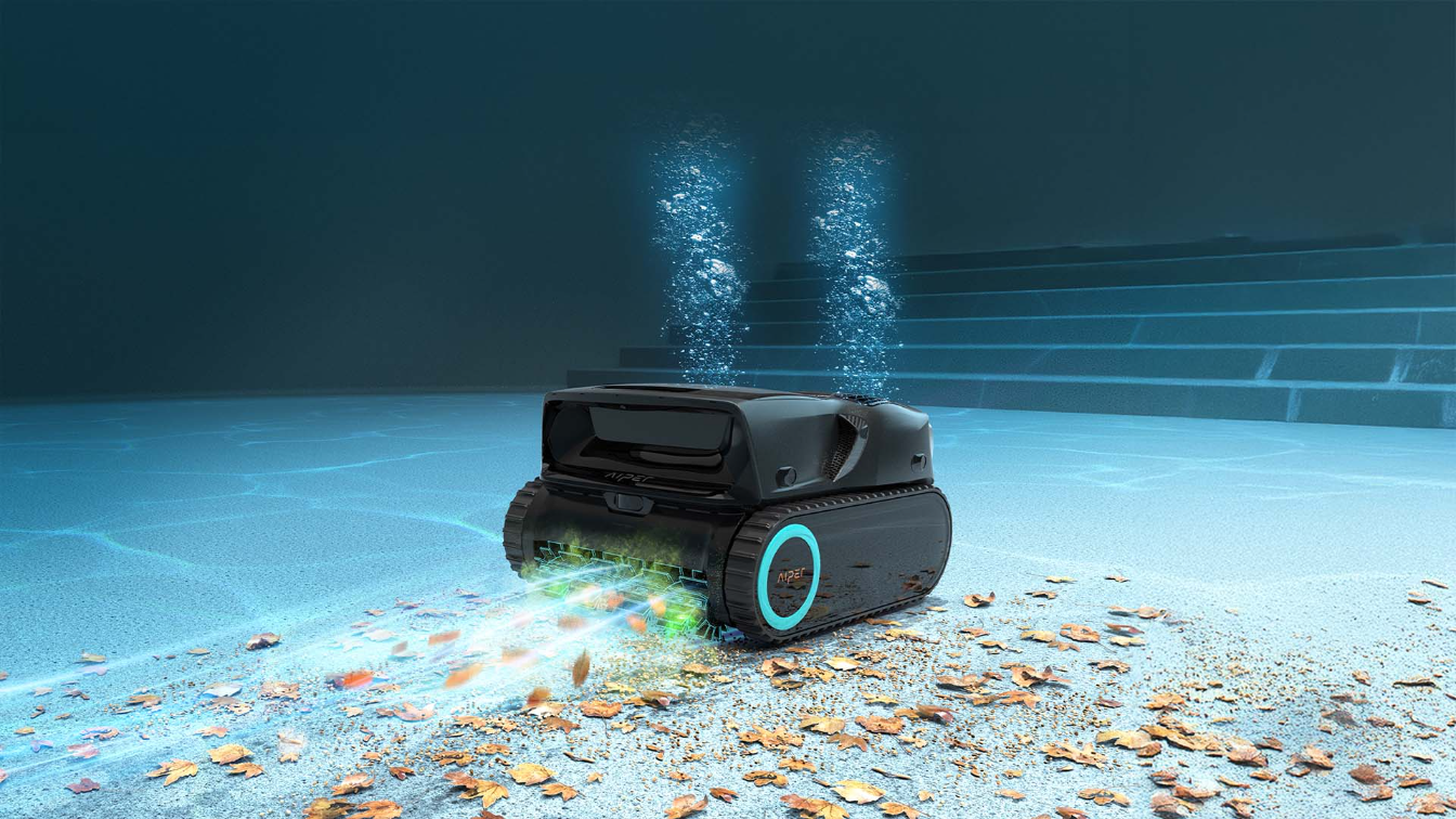 pool-cleaner-removing-debris-2
