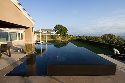 finish shown in pool water