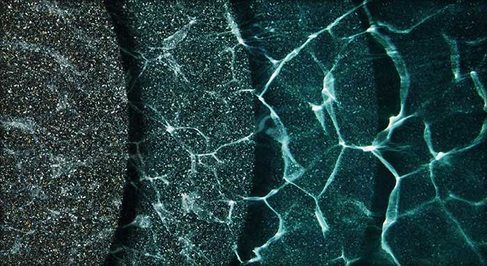 Black Mini Water Depth