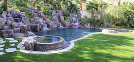 Top Ten Epic Backyard Swimming Pools & HotTubs