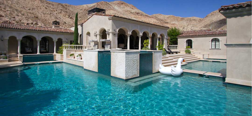 How Long Does It Take to Renovate a Pool?