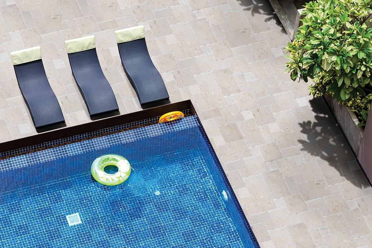 Calcola Tumbled Limestone Paver