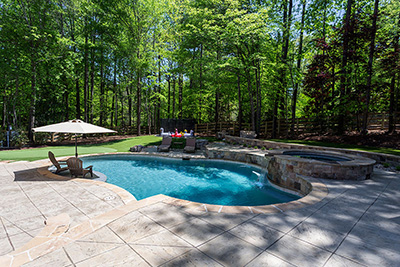 finish shown in pool water