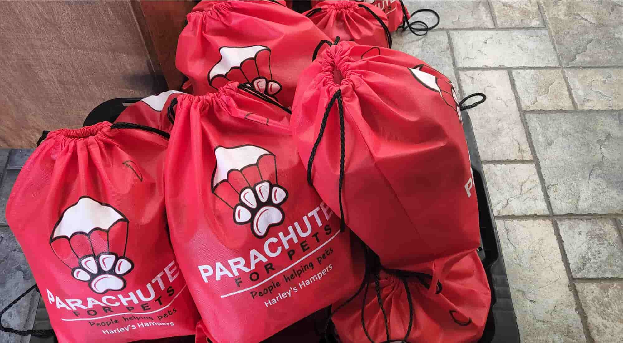 parachutes for pets bag of pet food and supplies