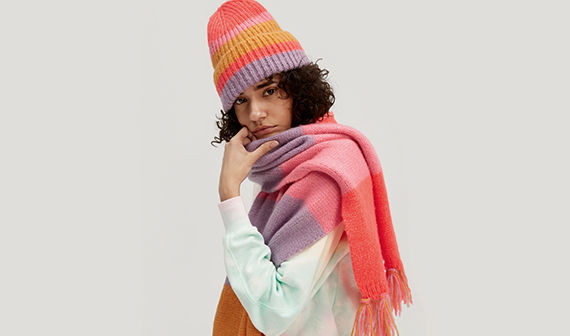 woman wearing scarf
