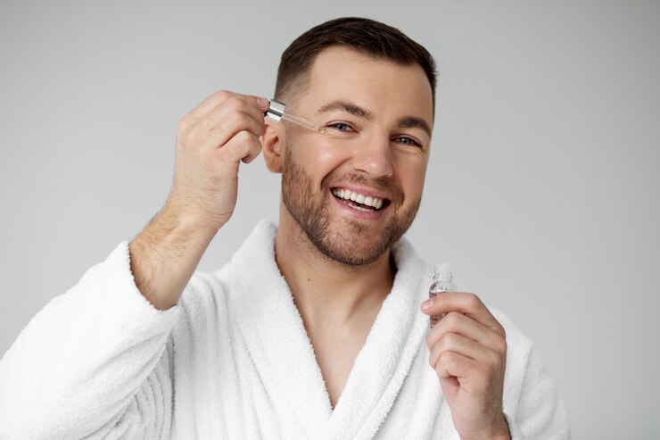 Brighten Up: 10 Best Face Serums for Men to Enhance Skin Tone