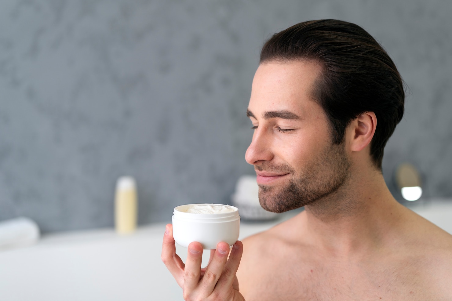 Styling Made Easy: The Top 5 Hair Cream for Men's Hair