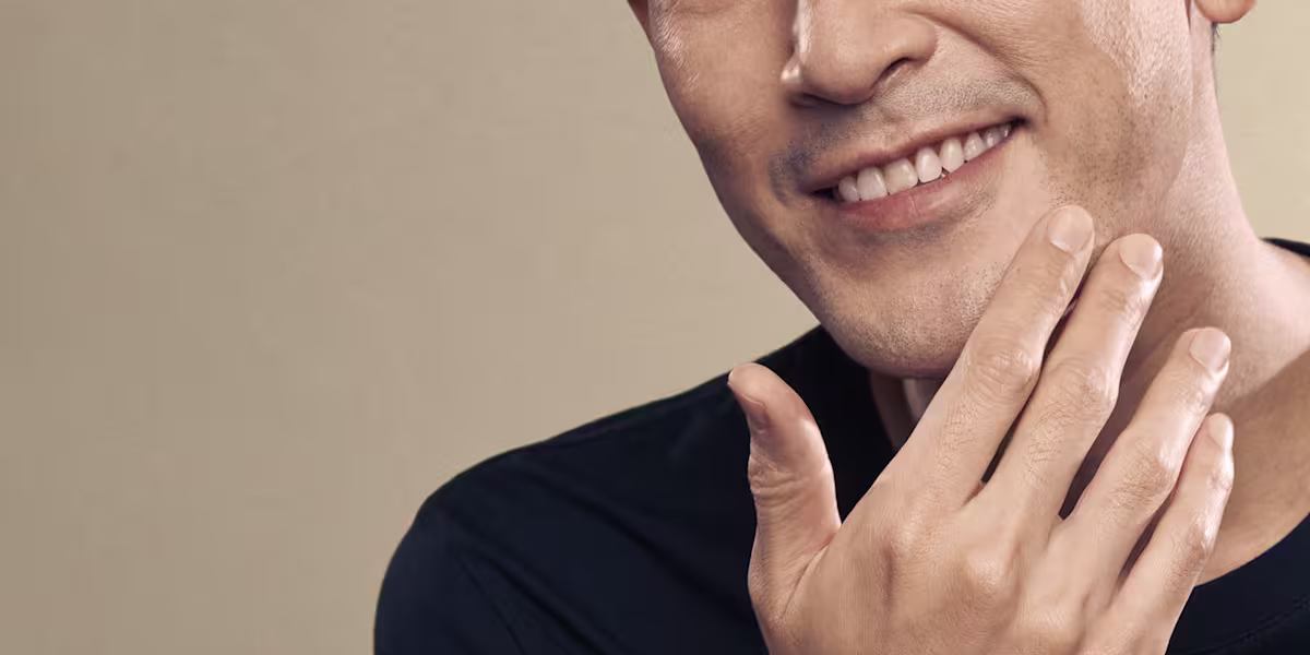 Schritt-für-Schritt-Anleitung für eine glatte Rasur Schritt-für-Schritt-Anleitung für eine glatte Rasur