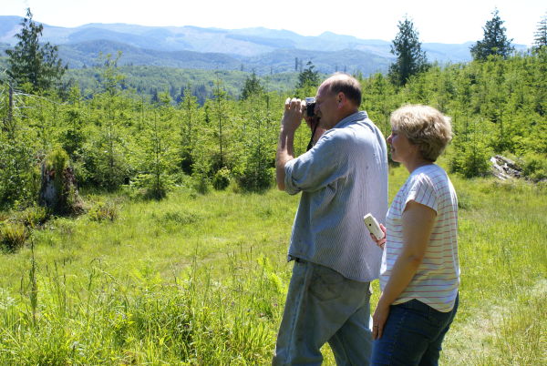 Landowners looking at their forest-WA