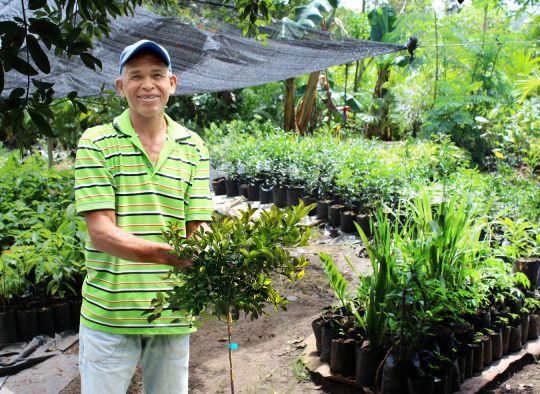 Our former borrower ECLOF International is a pioneer in the microfinance and sustainable agriculture sectors. Isidro Montas (pictured) is a client of ECLOF Dominican Republic. He runs a thriving lemon, avocado, and decorative palm farm. Isidro says that he owes this success to his passion for work and ECLOF’s economic advice.