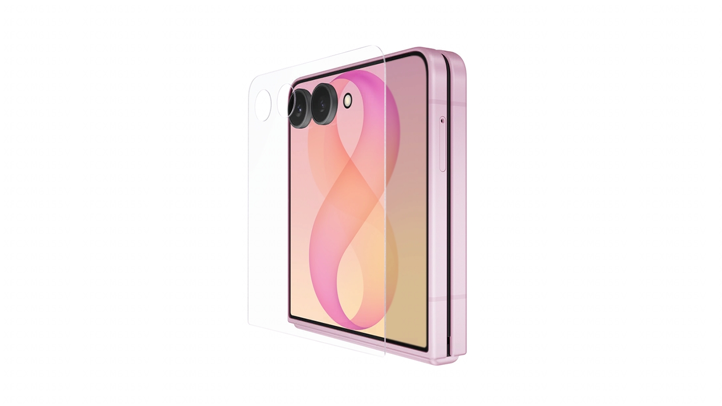 Zu sehen ist ein zusammengeklapptes Galaxy Z Flip8 vom Frontdisplay aus. Eine Schutzglasscheibe schwebt über dem Display, bevor sie am Smartphone befestigt wird.