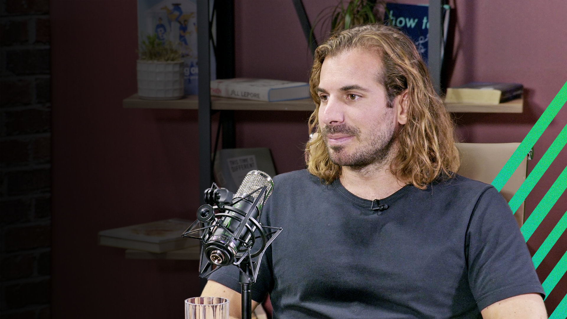 Takis Malavetas: From the first startup in England to Pop Market, in just 15 minutes