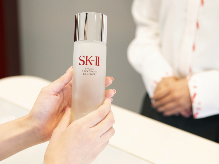 乾燥肌と肌荒れ用の保湿たっぷり化粧水、乳液などの化粧品|SK-II (SK2