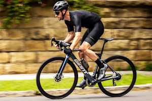 Giant Bicycles background