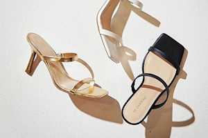 Le Château background