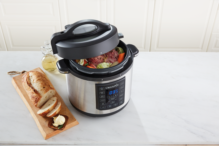 Automatic Stirrer Crock Pot Feature {Is it Worth It?} - Recipes That Crock!