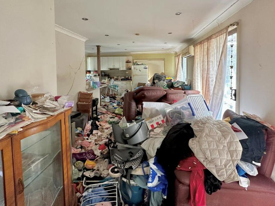 Before - Hoarder Cleanout