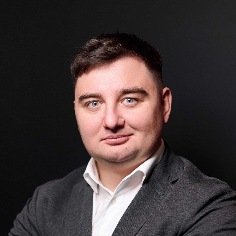 Lex Fisun LinkedIn Profile Pic