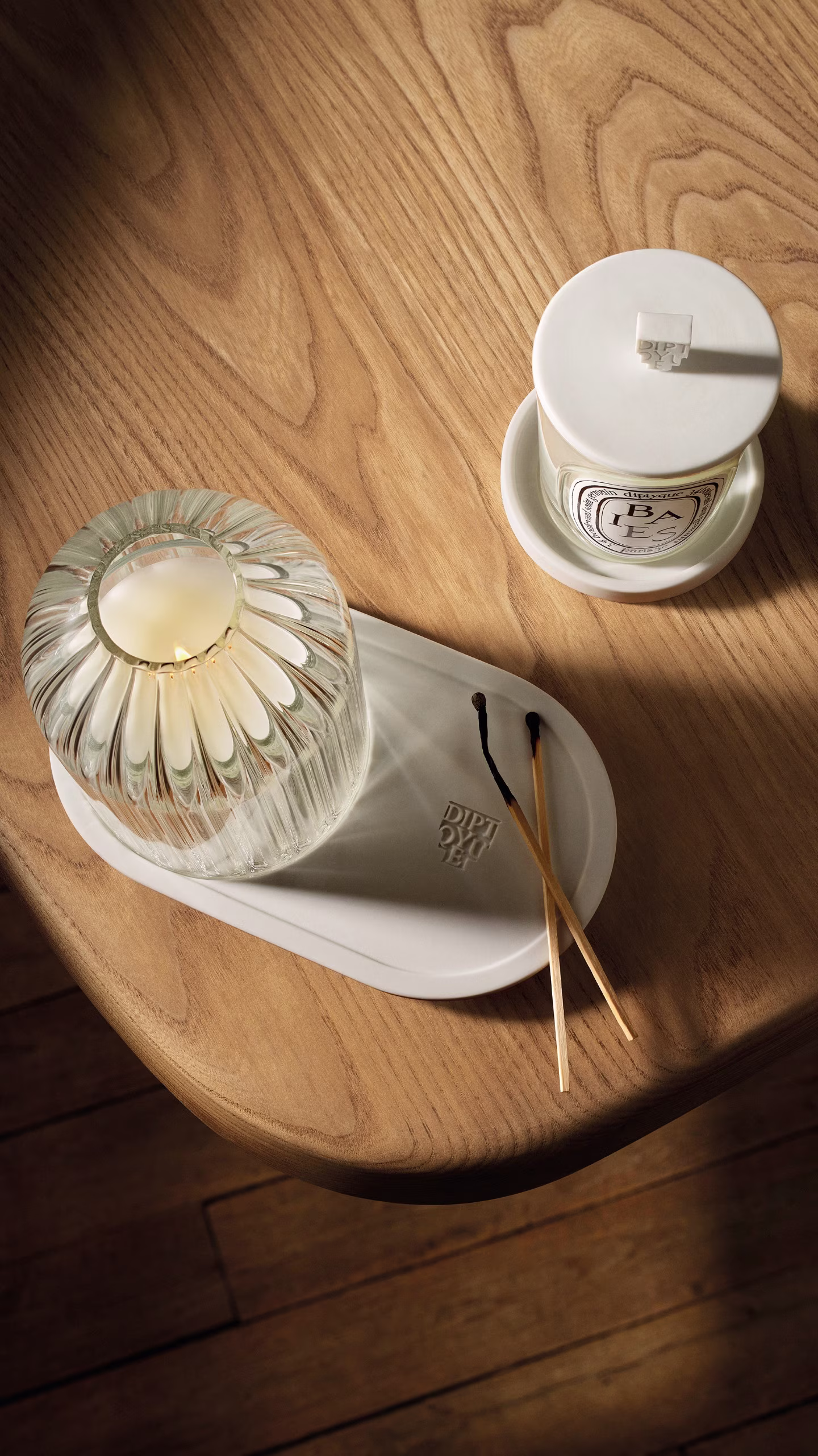 Discover the candle holder collection