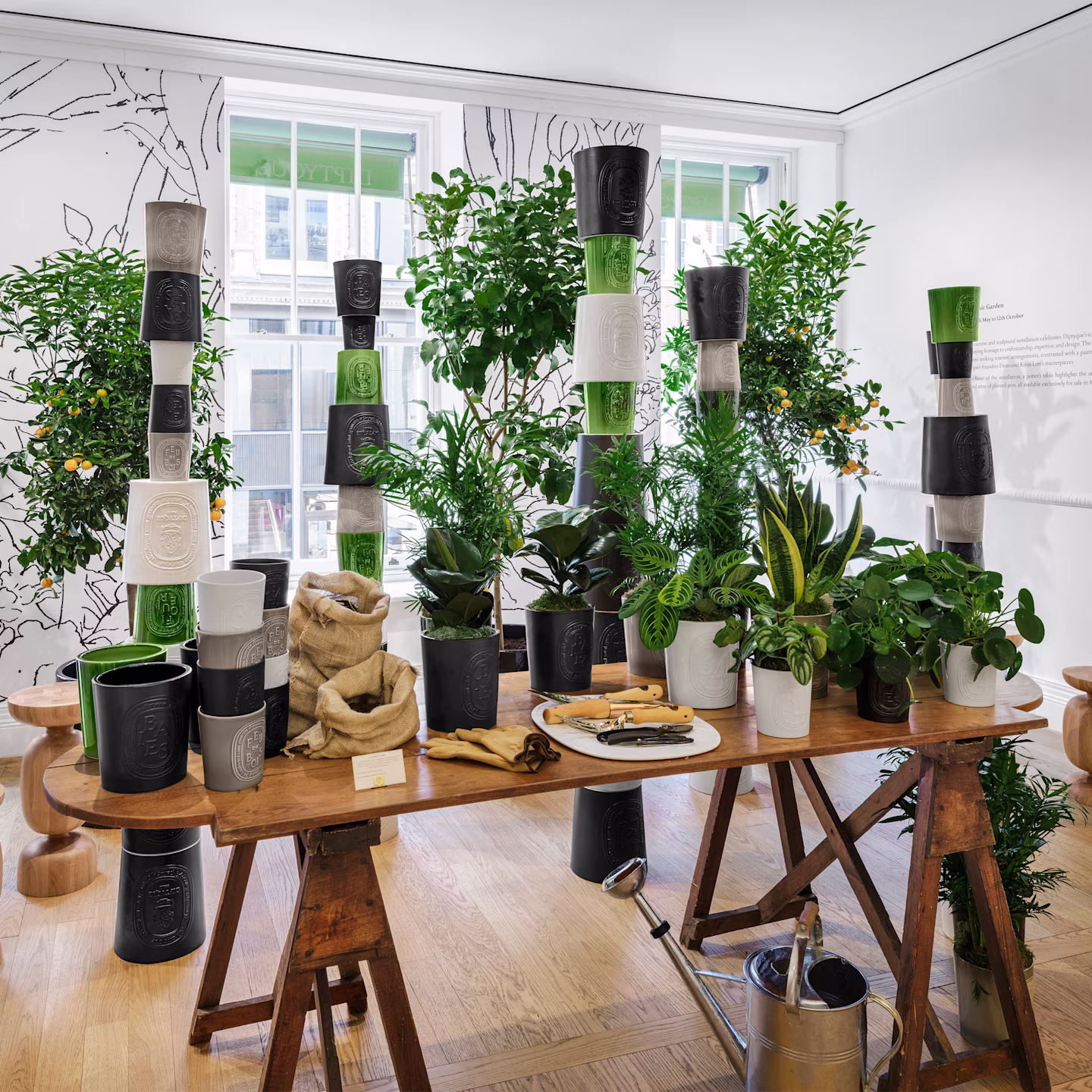 Craftsmanship meets luxuriant plants