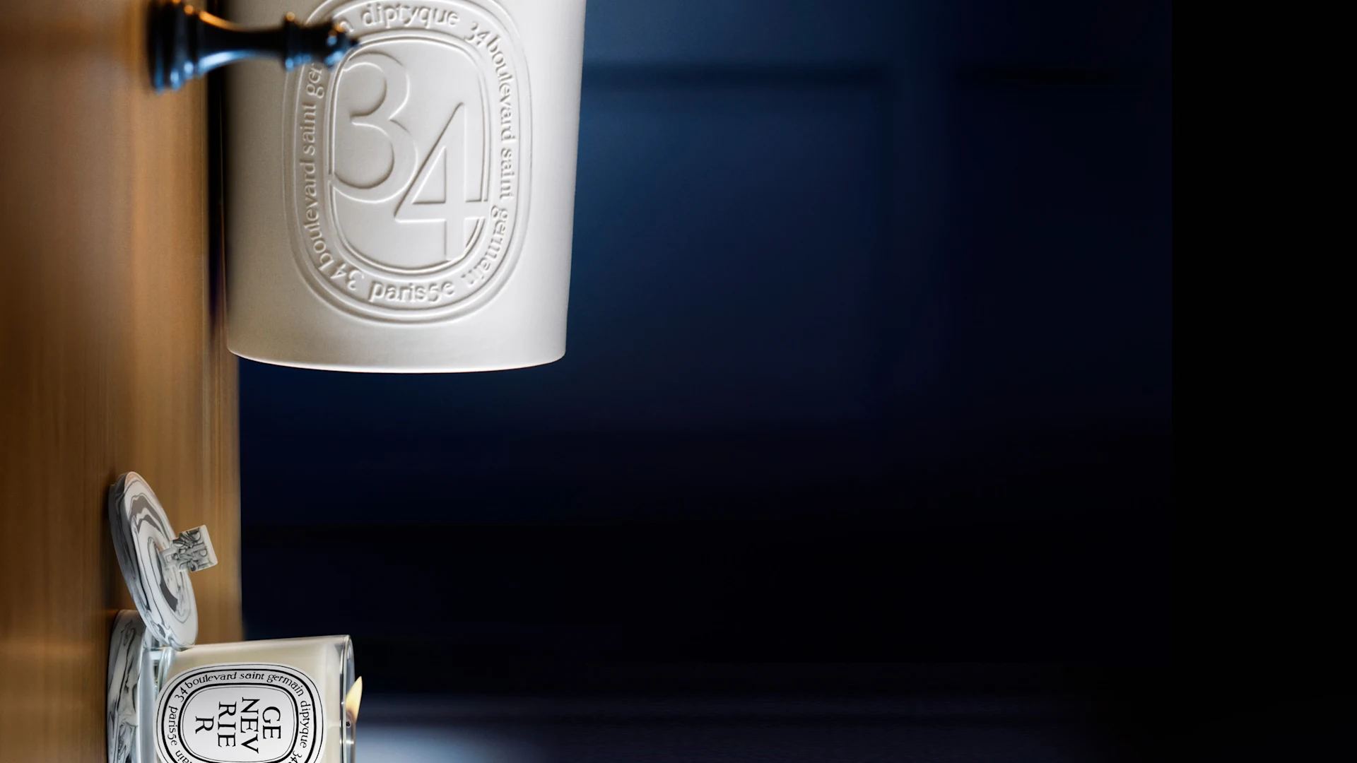 [orpheon minisite 2026] fond room4 16x9 slice 3