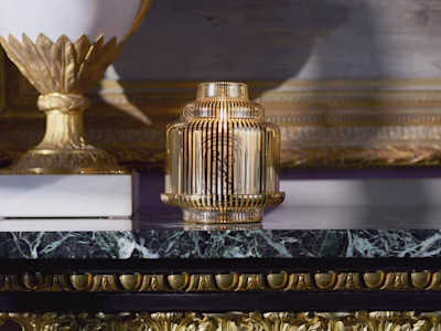 Golden accessories for your candles