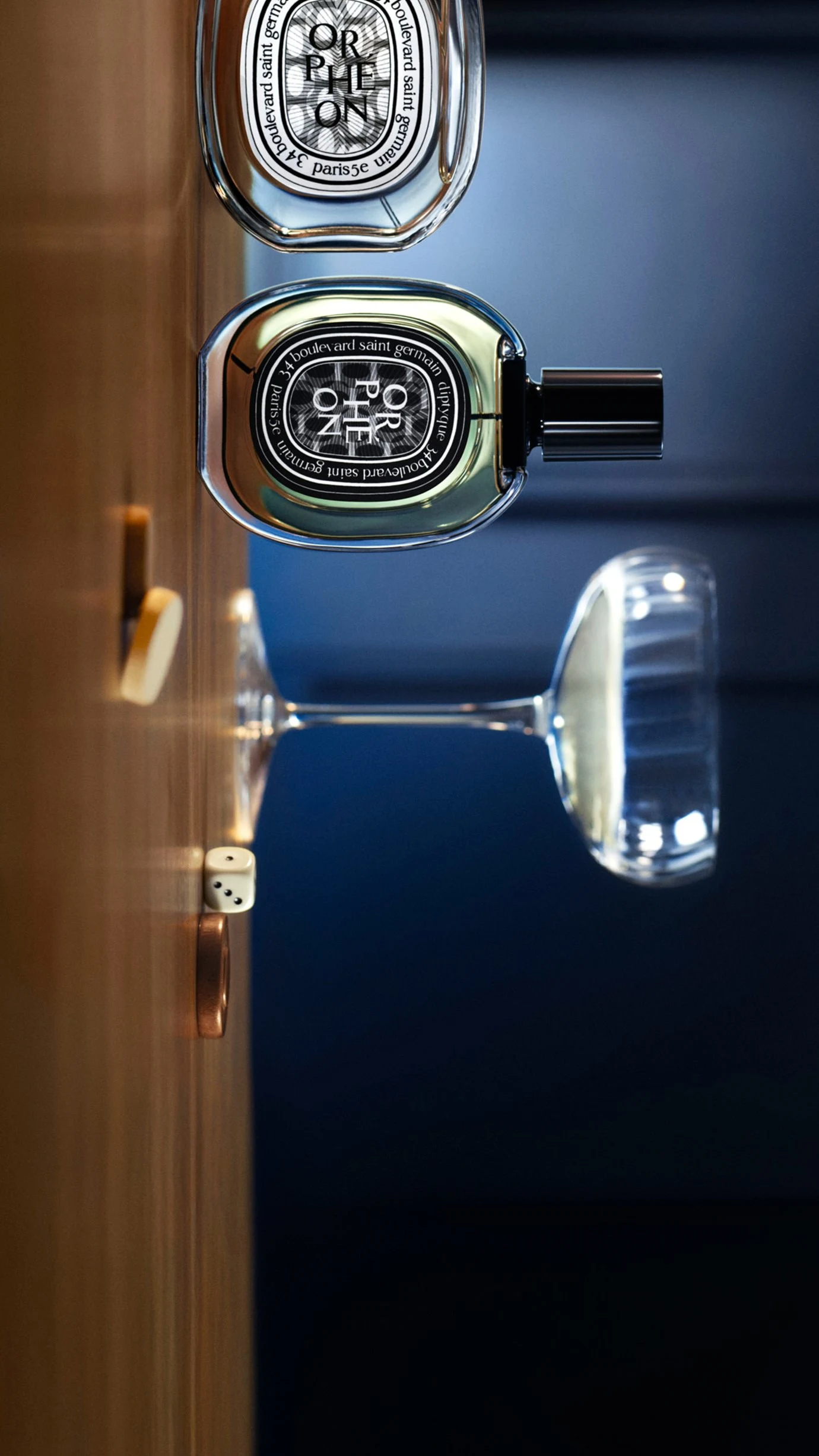 [orpheon minisite 2026] fond room4 mobile 9x16 slice 4