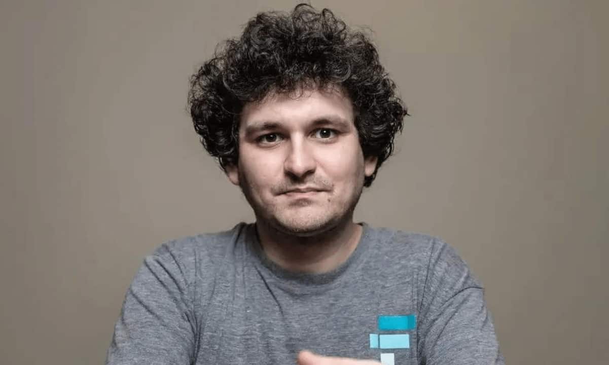 Musk, Hoskinson, And Crypto Community Slam New York Times’ SBF Article