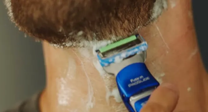 Definisci con il trimmer di precisione