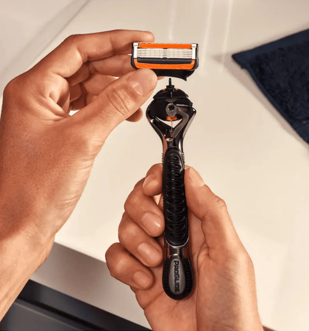 lames-de-rasoir-proglide-power-glisse-pr-cision-gillette-fr