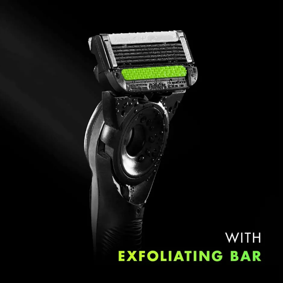 Image 7 Gillette Labs with Exfoliating Bar Razor