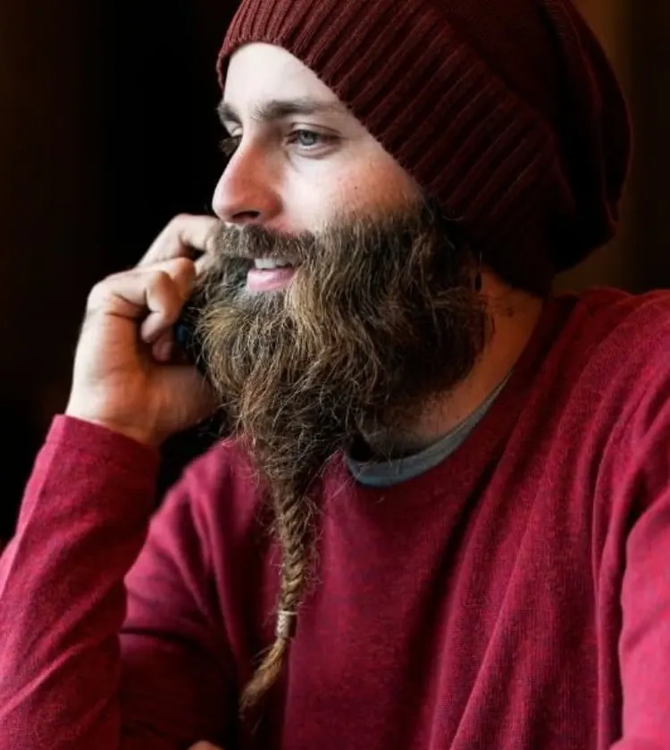 Comment tresser sa barbe comme un pro : notre guide 