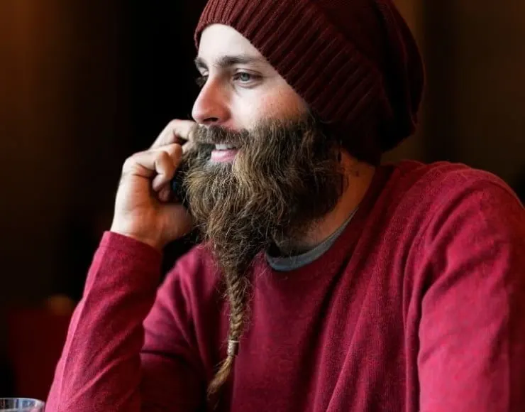 Comment tresser sa barbe comme un pro : notre guide 