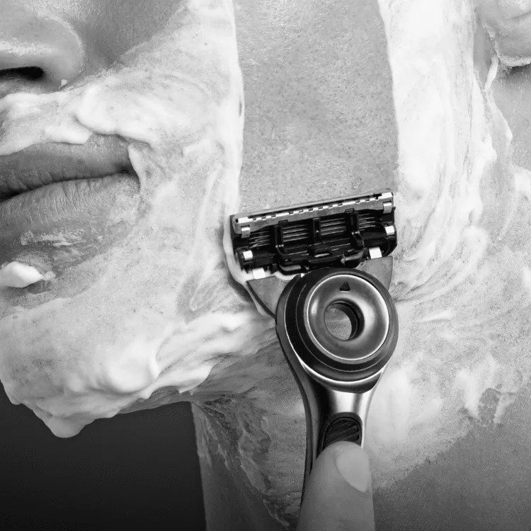 Rasoio Gillette Labs Silver con Barra Integrata
