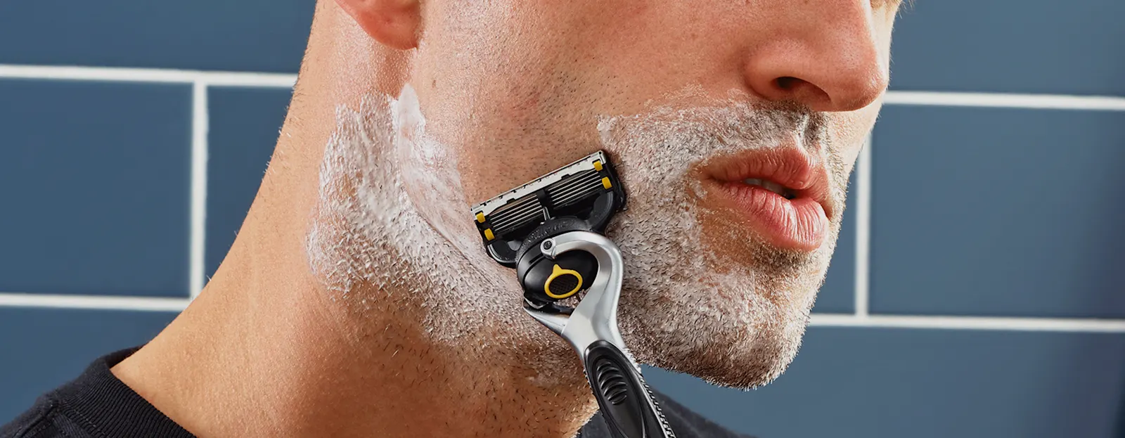 Prevenir a irritação do barbear: tudo sobre lubrificação