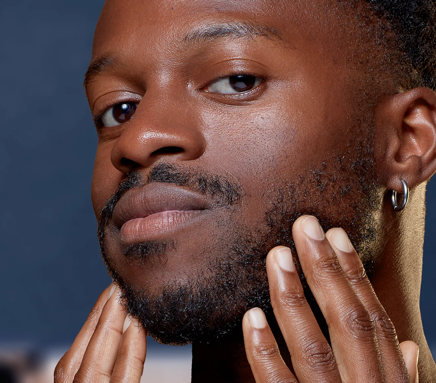 Cosa fa il detergente per barba e viso