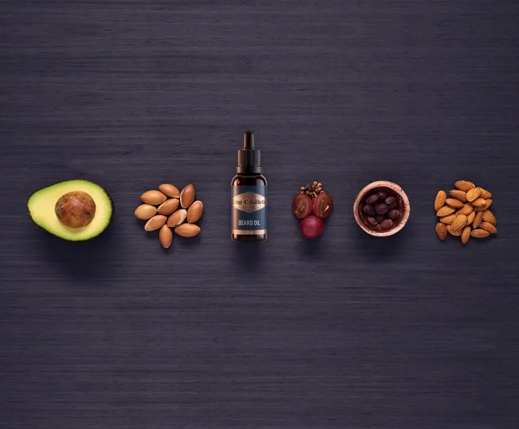 Voor geformuleerd avocado-olie, zoete amandelolie en druivenpitolie.