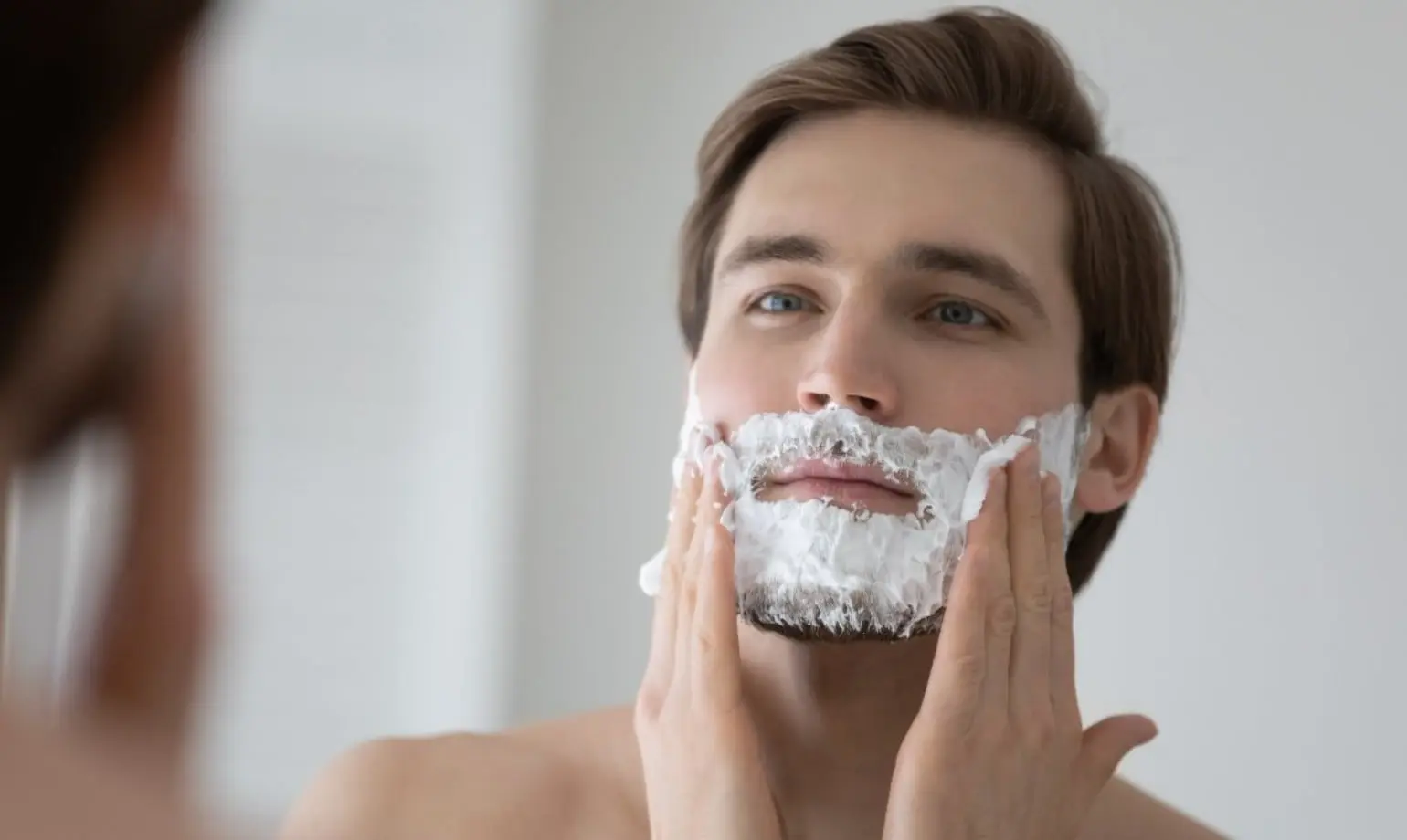 richtig rasieren und den Bart trimmen