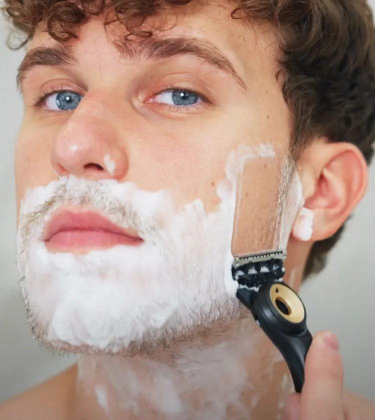 Wie du deinen Bart pflegst und wäschst | Gillette DE