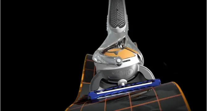 Tecnologia Flexball con perno per un migliore contatto con la pelle