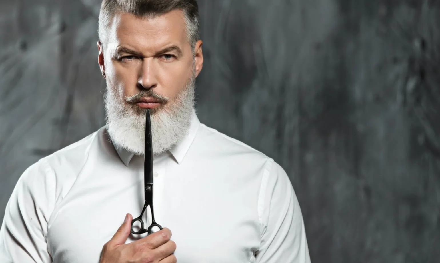 Comment redresser votre barbe efficacement