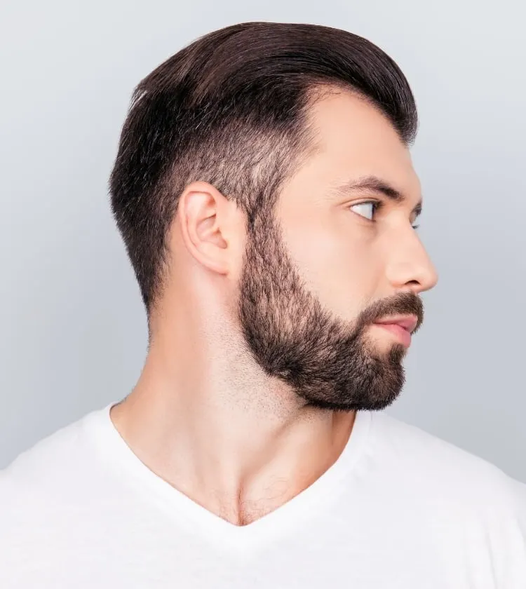 Comment dessiner correctement les contours de la barbe ?
