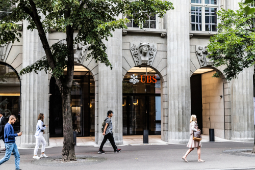 Swiss banking giant UBS will acquire ailing rival Credit Suisse.  Image: Shutterstock